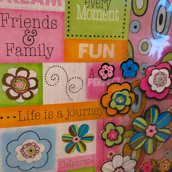 New 2008 The Paper Studio"Flower Power" Page Scrapbooking Kit - Picture 2 of 5